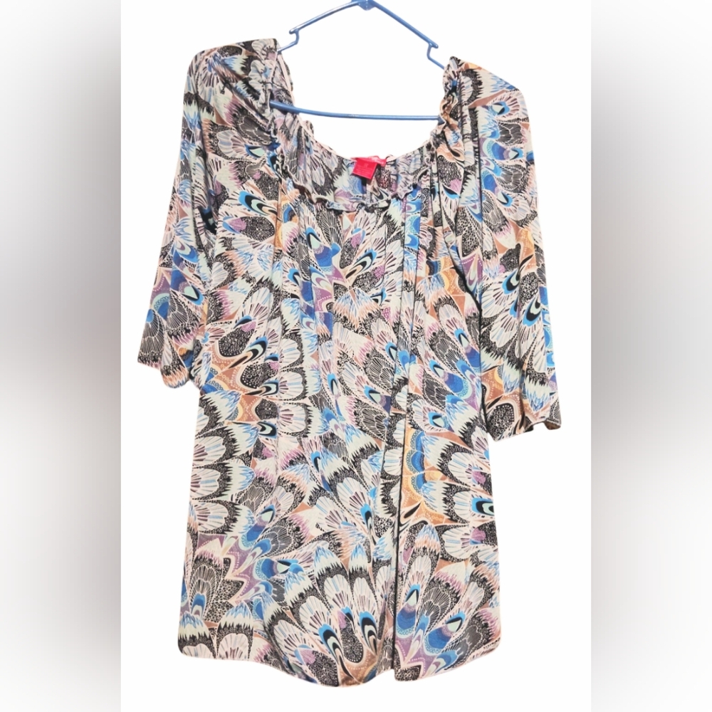 prestige edge Short Sleeve Top Peacock Design For Women Size 2X